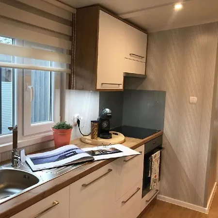 Ferienhaus In Hohenlychen Mit Grill, Terrasse Und Garten Holiday home Lychen